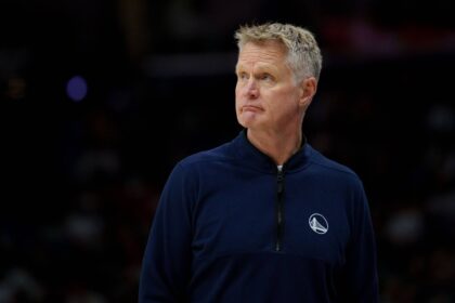 New Orleans, Louisiana, USA; Golden State Warriors head coach Steve Kerr reacts during the first half against the New Orleans Pelicans at Smoothie King Center. Mandatory Credit: Matthew Hinton-Imagn Images