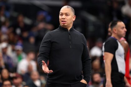 Nov 28, 2025; Inglewood, California, USA; Los Angeles Clippers Head Coach Tyronn Lue challenges a call during the first half against the Memphis Grizzlies at Intuit Dome. Mandatory Credit: Kiyoshi Mio-Imagn Images