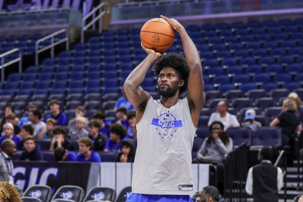 Orlando Magic forward Jonathan Isaac (1) warms up before the game against the Golden State Warriors at Kia Center. Mandatory Credit: Mike Watters-Imagn Images