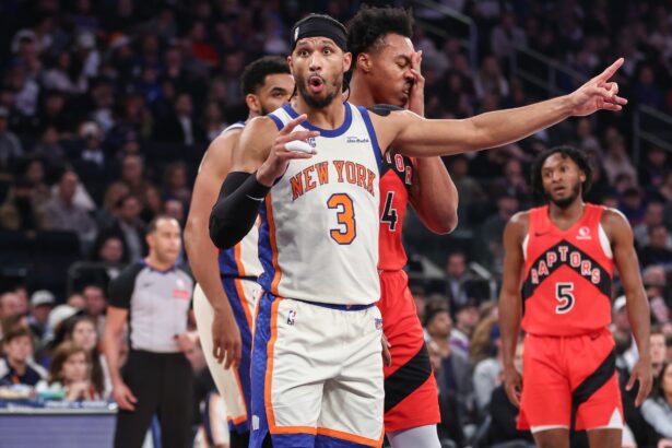 Nov 30, 2025; New York, New York, USA; New York Knicks guard Josh Hart (3) reacts to a call in the first quarter against the Toronto Raptors at Madison Square Garden. Mandatory Credit: Wendell Cruz-Imagn Images