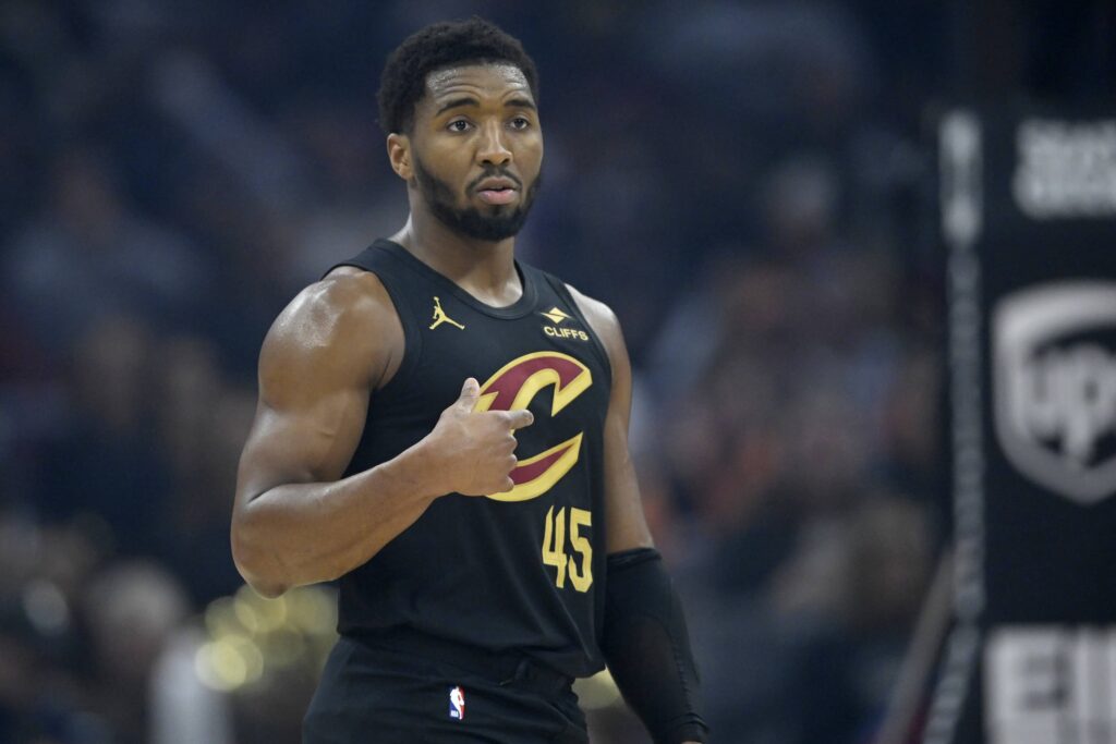 Cavaliers Player Ratings: Mitchell And Harden Combine For 58 Points In ...