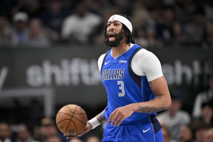 Dallas Mavericks forward Anthony Davis (3) in action during the game between the Dallas Mavericks and the Brooklyn Nets at the American Airlines Center.