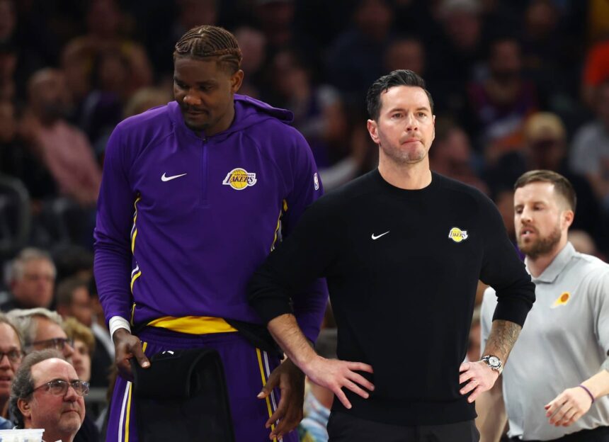 Los Angeles Lakers center Deandre Ayton (left) and head coach JJ Redick against the Phoenix Suns at Mortgage Matchup Center.