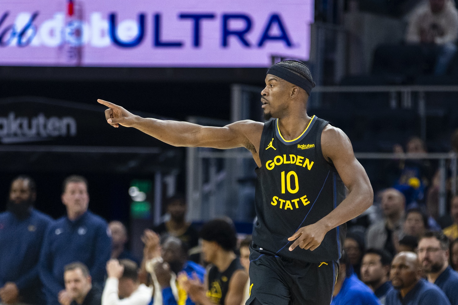 Dec 20, 2025; San Francisco, California, USA; Golden State Warriors forward Jimmy Butler III (10) reacts after scoring against the Phoenix Suns during the first quarter at Chase Center. Mandatory Credit: John Hefti-Imagn Images