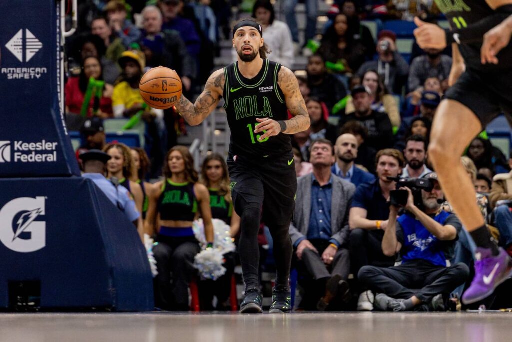 Dec 8, 2025; New Orleans, Louisiana, USA; New Orleans Pelicans guard Jose Alvarado (15) brings the ball up court against the San Antonio Spurs during the second half at Smoothie King Center. Mandatory Credit: Stephen Lew-Imagn Images
