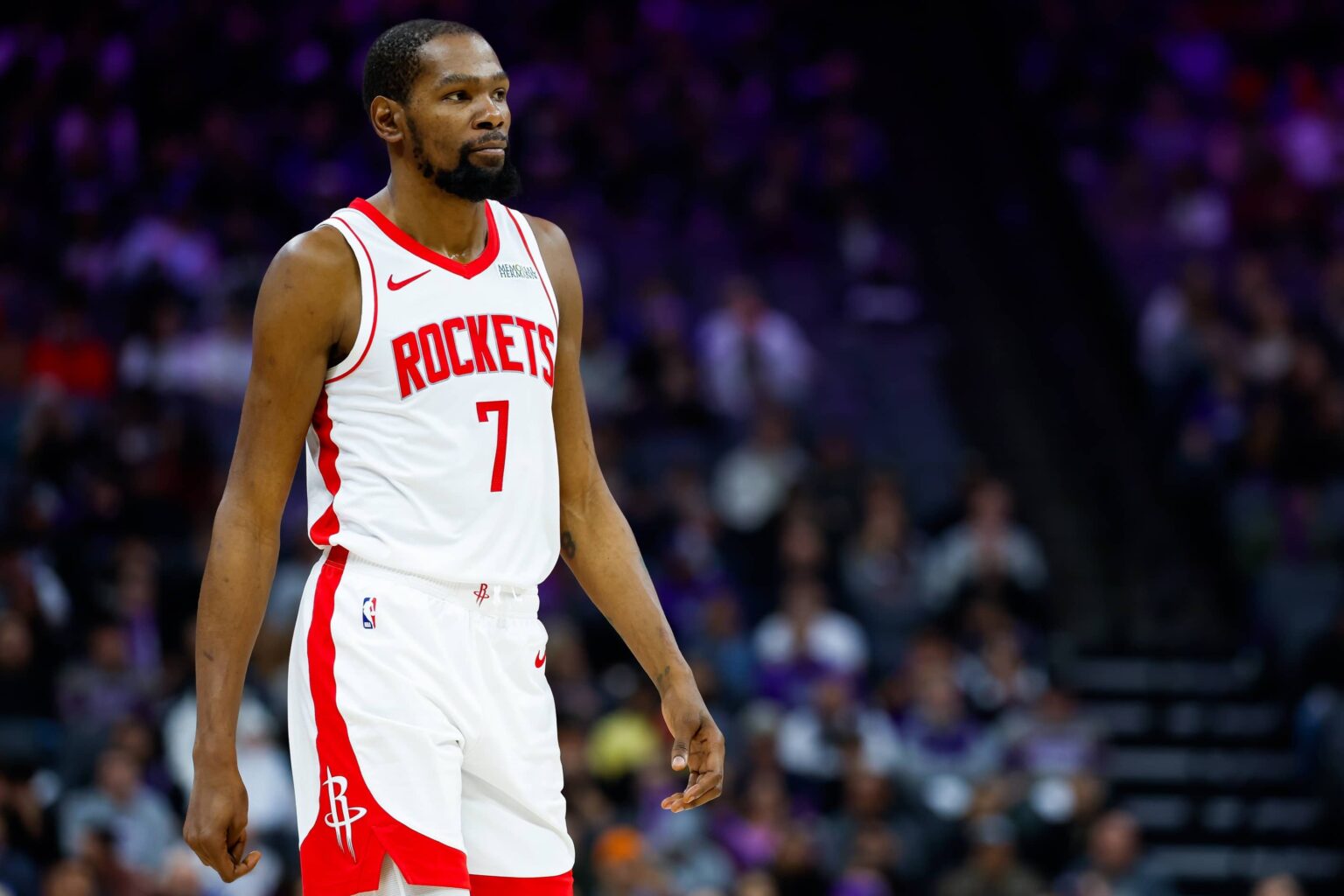 Houston Rockets forward Kevin Durant (7) looks on during the second quarter against the Sacramento Kings at Golden 1 Center.