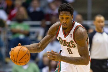 Milwaukee Bucks center Larry Sanders (8) during the game against the Phoenix Suns at the BMO Harris Bradley Center. The Bucks won 108-99.