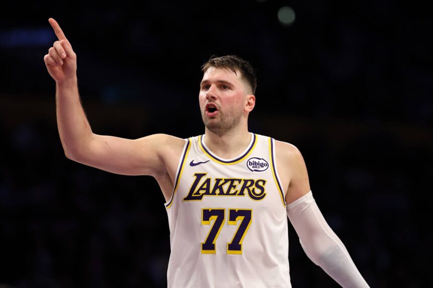 Los Angeles Lakers guard Luka Doncic (77) reacts to a play during the third quarter against the Memphis Grizzlies at Crypto.com Arena.