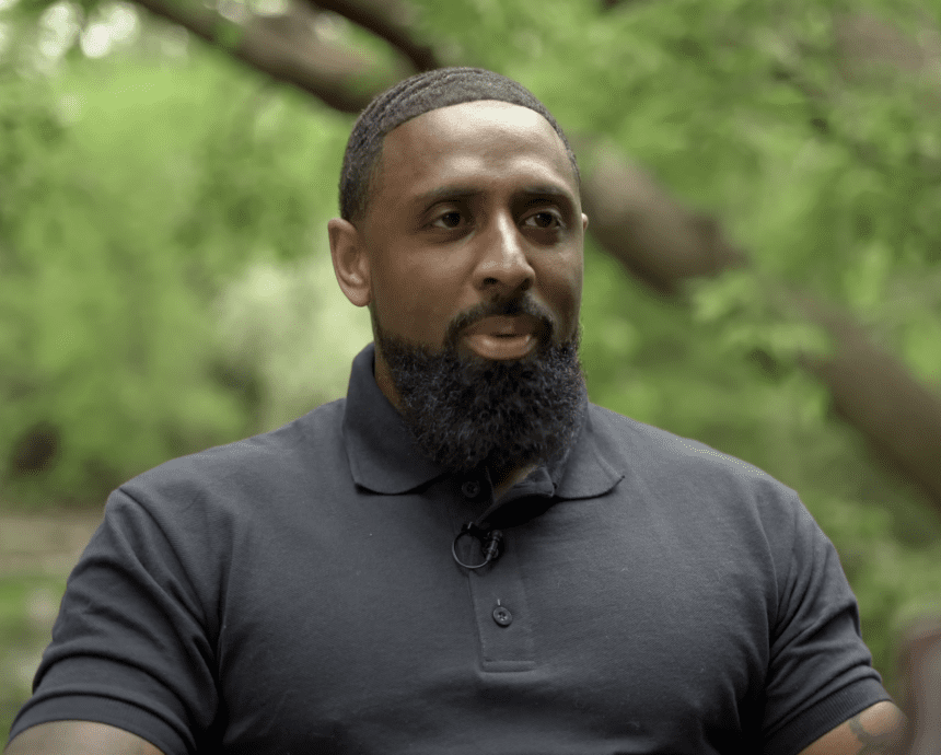 Troy Bell Says He Beat Michael Jordan 1-On-1 For $10,000