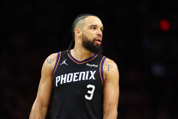 Phoenix, Arizona, USA; Phoenix Suns forward Dillon Brooks (3) against the Los Angeles Lakers at Mortgage Matchup Center. Mandatory Credit: Mark J. Rebilas-Imagn Images