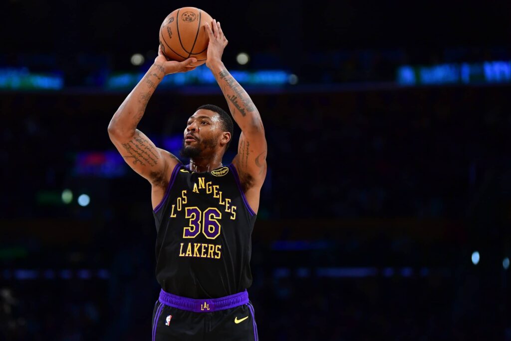 Marcus Smart Dislocated His Surgically-Repaired Finger Against Mavs ...