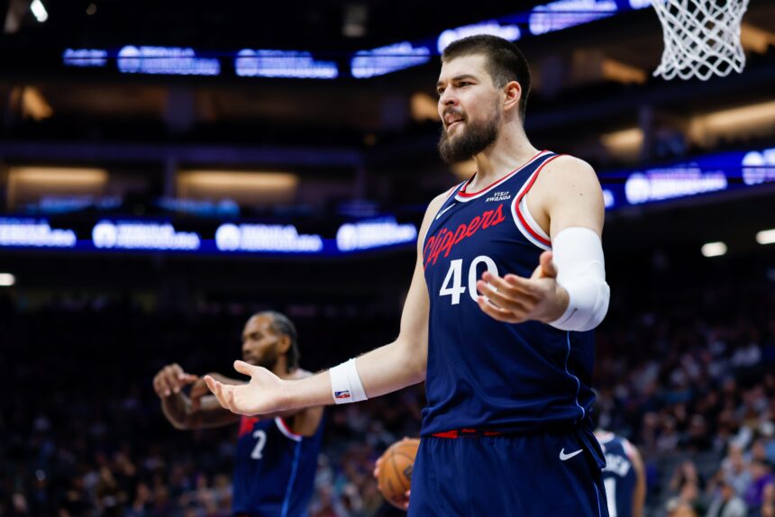 Oct 15, 2025; Sacramento, California, USA; Los Angeles Clippers center Ivica Zubac (40) reacts after a call during the second quarter against the Sacramento Kings at Golden 1 Center. Mandatory Credit: Sergio Estrada-Imagn Images