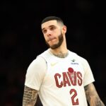 Cleveland Cavaliers guard Lonzo Ball (2) against the Phoenix Suns at Mortgage Matchup Center.