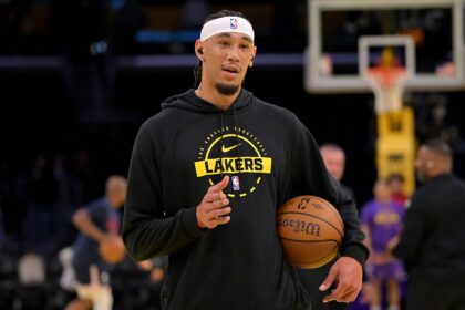 Los Angeles, California, USA; Los Angeles Lakers center Jaxson Hayes (11) warms up prior to the game against the Los Angeles Clippers at Crypto.com Arena. Mandatory Credit: Jayne Kamin-Oncea-Imagn Images