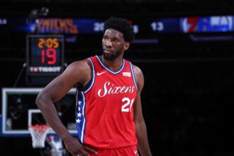 NEW YORK, NY - DECEMBER 25: Joel Embiid #21 of the Philadelphia 76ers during the game against the New York Knicks on December 25, 2017 at Madison Square Garden in New York City, New York. NOTE TO USER: User expressly acknowledges and agrees that, by downloading and/or using this photograph, user is consenting to the terms and conditions of the Getty Images License Agreement. Mandatory Copyright Notice: Copyright 2017 NBAE (Photo by Nathaniel S. Butler/NBAE via Getty Images)