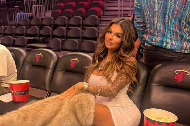 IG Model Says She Invests In Courtside Seats Instead Of Stocks To Get NBA Players' Phone Numbers