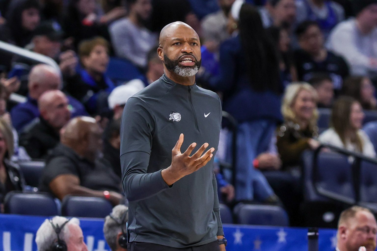 Orlando Magic coach Jamahl Mosley during the first quarter against the Brooklyn Nets at Kia Center.[Mike Watters-Imagn Images]