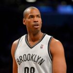 Jason Collins during a Nets game.