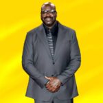 Shaquille O'Neal Trolls Charles Barkley As He Receives His Master's Degree At LSU