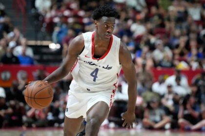 AJ Dybantsa in action for the Wizards at Summer League. Mandatory Credit: John Locher - AP Photo