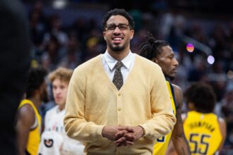 Apr 10, 2026; Indianapolis, Indiana, USA;Indiana Pacers guard Tyrese Haliburton (0) in the first half against the Philadelphia 76ers at Gainbridge Fieldhouse. Mandatory Credit: Trevor Ruszkowski-Imagn Images