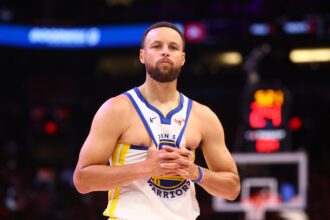 Apr 17, 2026; Phoenix, Arizona, USA; Golden State Warriors guard Stephen Curry (30) reacts against the Phoenix Suns during the play-in rounds of the 2026 NBA Playoffs at Mortgage Matchup Center. Mandatory Credit: Mark J. Rebilas-Imagn Images