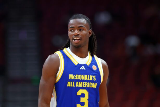 Caleb Holt (3) during the McDonalds All American Boys Game at Desert Diamond Arena.