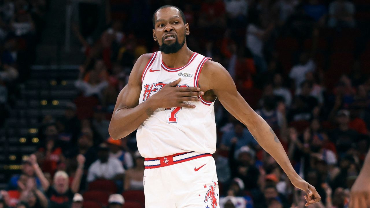 Kevin-Durant-Houston-Rockets-1 Kevin Durant Thinks NBA Fans Regret Trash-Talking To Him: ‘I Hit You In The Soul’