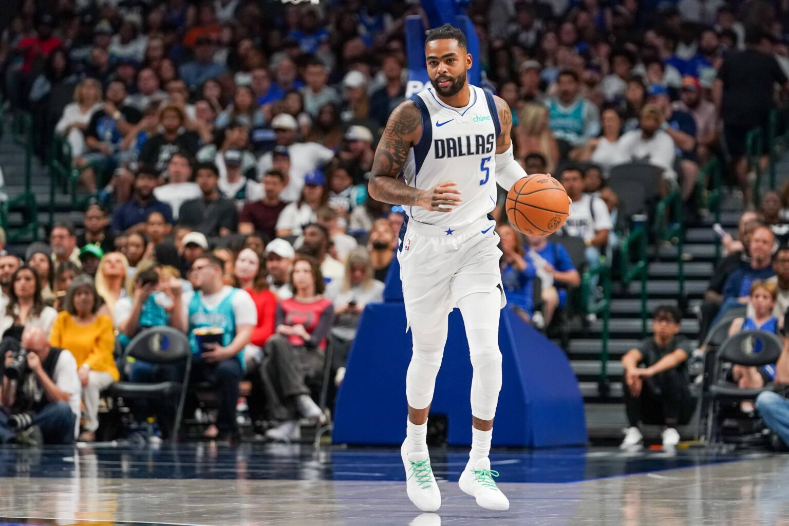 Jamest Rusell D'Angelo Russell: LeBron James Is The GOAT; Championship-Or-Bust For ...