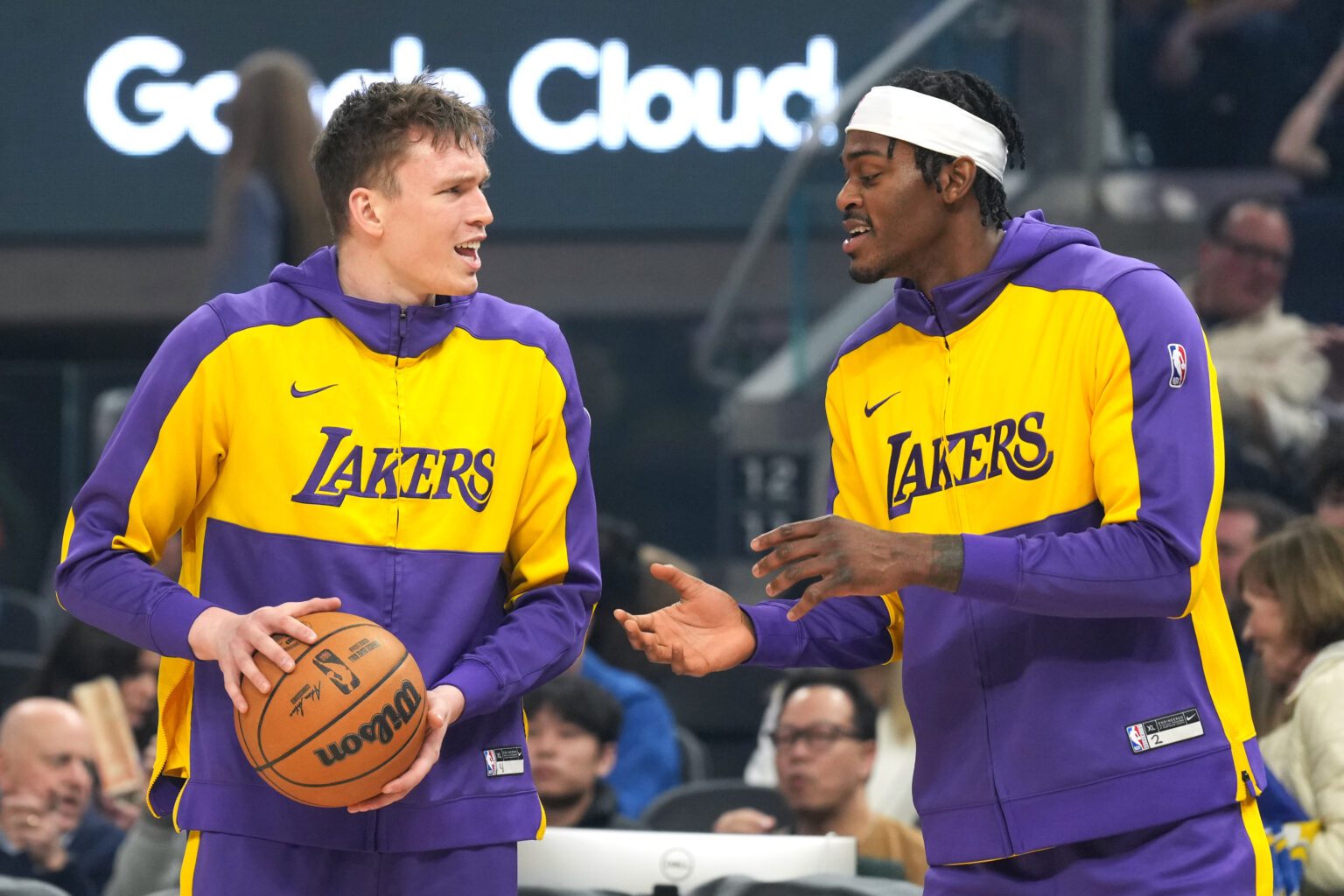 Two Blocks Awat Jarred Vanderbilt And Dalton Knecht Are On The Trade Block As Lakers ...