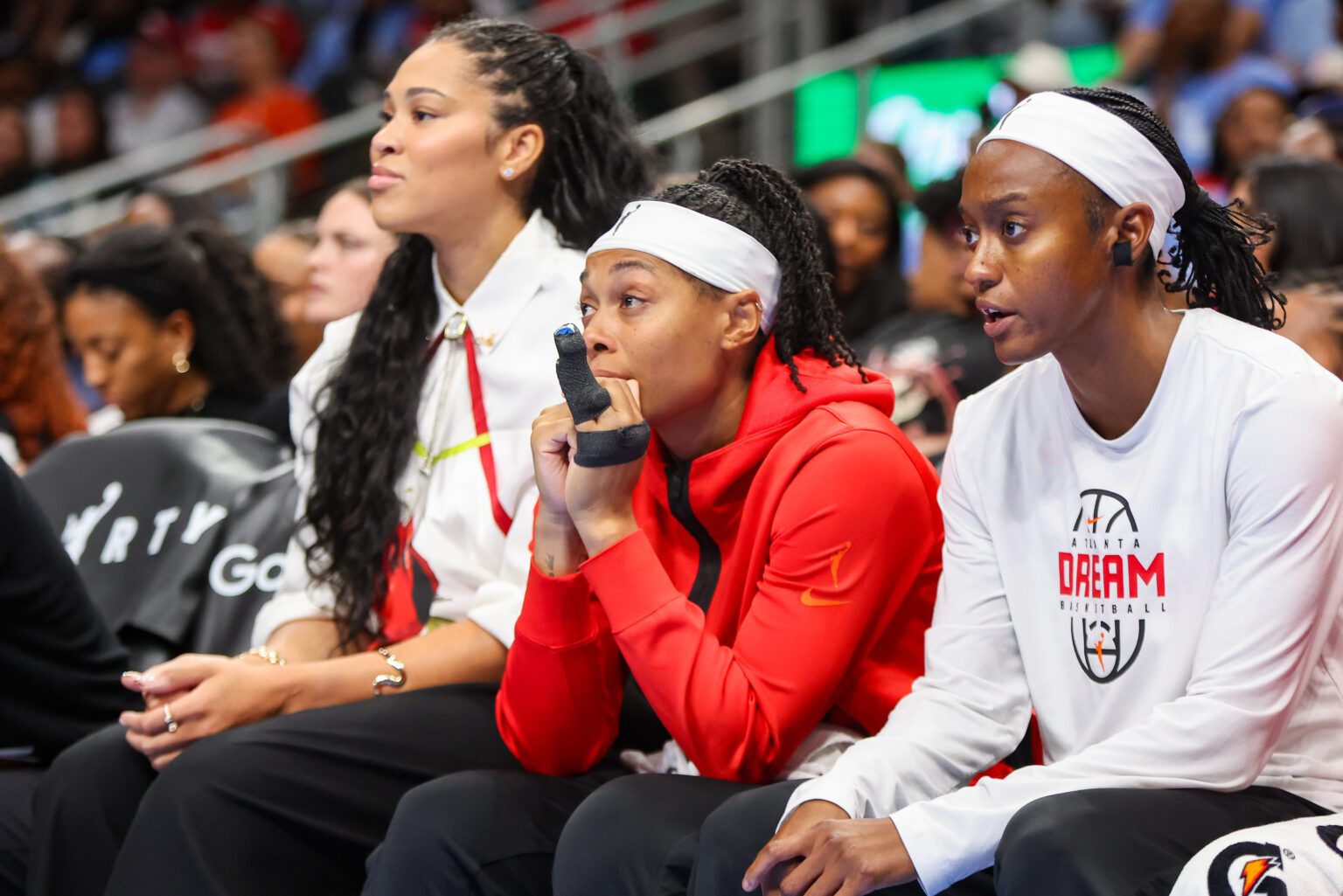 Allisha Gray's Hand Injury Could Doom Angel Reese's WNBA Championship ...