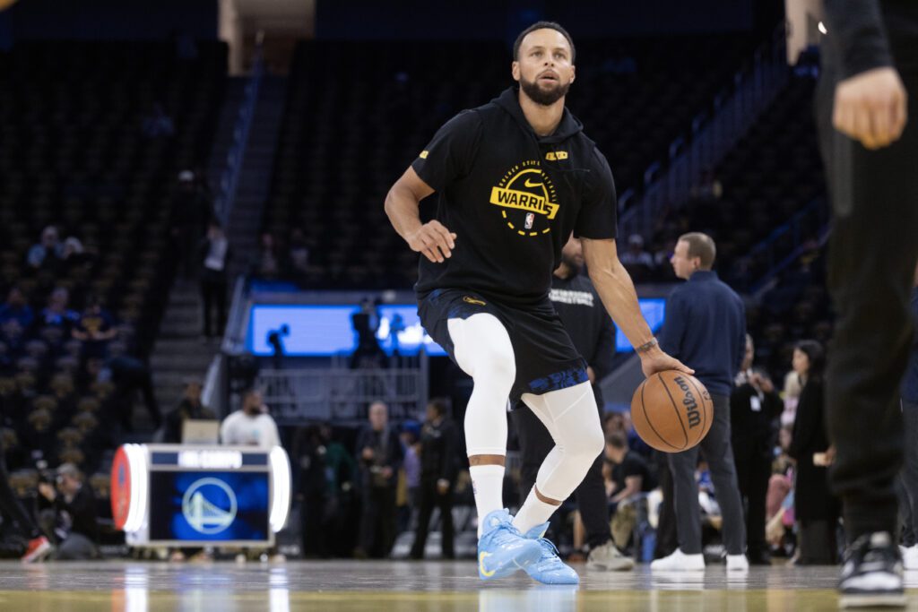 Warriors Will Be Severely Undermanned vs. Suns: Six Players Out, Including Steph Curry